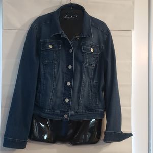 Elle Jean jacket Women's XL 🦋